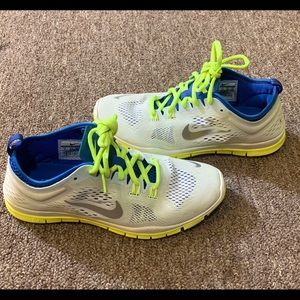 Nike free 5.0 | white sneakers